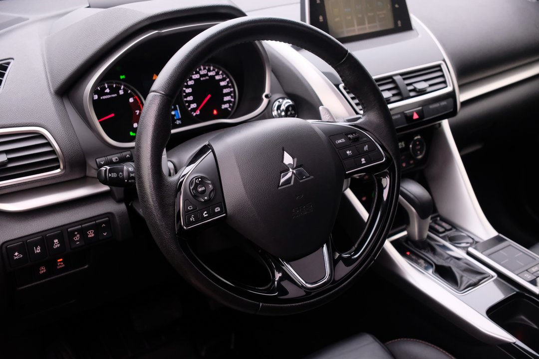 Pagreitis iki šimto per 4 sekundes: „Mitsubishi“ ir „iPhone“ gamintojas ruošia nebrangų elektromobilį