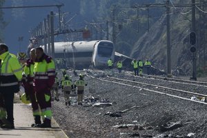 Po traukinių avarijos Ispanijoje – naujausia informacija