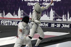 Akibrokštas: Rusijos ir Baltarusijos sportininkų neįleidusi Estija prarado teisę rengti Europos fechtavimo čempionatą