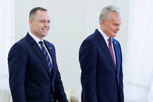 Po G. Nausėdos ir K. Nawrockio susitikimo – Lietuvos raginimas Lenkijai