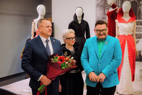 10-oji A. Vasiljevo paroda Visagine pribloškia: atvežti legendinių italų mados namų kūriniai