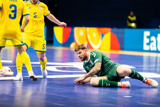 Kaune – vienpusis eismas: Ukrainos futsal rinktinė sutriuškino lietuvius