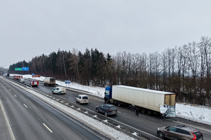 Avarija magistralėje Kaunas–Vilnius: laukiama Karo policijos