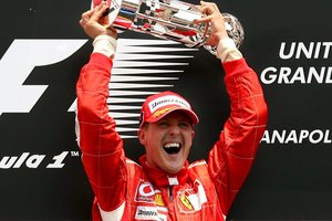 Paviešinta džiugi žinia apie Michaelio Schumacherio būklę