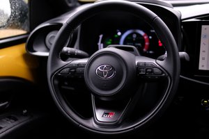 Radviliškyje automobilį pavogę ilgapirščiai jį po pusvalandžio grąžino į tą pačią vietą jau apgadintą