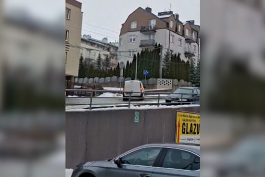 Lenkijoje – chaosą sukėlęs plikledis: parodė, kokia situacija gatvėse