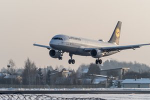 Vilniaus oro uostų tvarkaraštyje šiandien būta pasikeitimų: paaiškino, kodėl