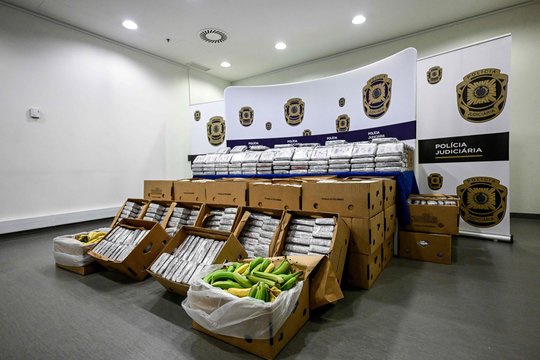 Portugalija prie Azorų salų konfiskavo rekordinį kiekį kokaino