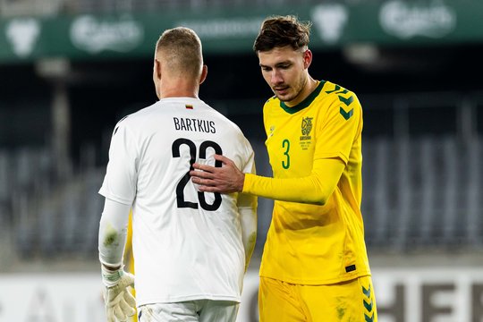 Neįtikėtinas karjeros šuolis – lietuvis už milijoną keliasi varžytis prieš C. Ronaldo