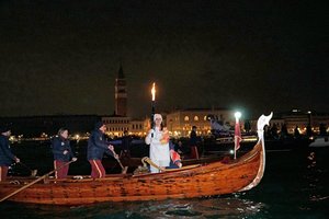 Artėjant žiemos žaidynėms į Kortiną atvyko olimpinė ugnis