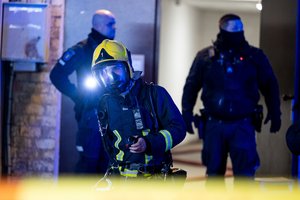 Neatsargiai rūkęs Jonavos gyventojas ant kojų sukėlė visas tarnybas – iš daugiabučio buvo evakuota dalis gyventojų