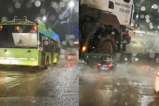 Praneša apie pavojingą atkarpą Kaune, ties VI fortu: patvino gatvė