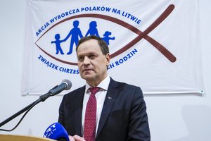 W. Tomaszewskis sako, kad Baltarusijos hibridinės atakos buvo atsakas: turime būti santūresni