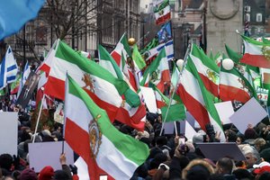 Aktyvistai: patvirtinta daugiau kaip 6 tūkst. žūčių per protestus Irane