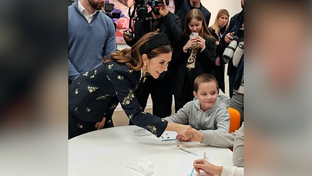 Ypatinga D. Nausėdienės ir Danijos karalienės Mary viešnagė Ukrainos centre: vaikų veiduose neišblėso šypsenos