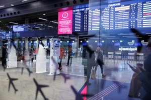 URM: pernai į Lietuvą sugrįžo dvigubai daugiau piliečių, nei išvyko