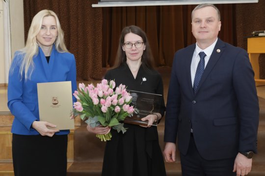 Ukmergėje įteikta antroji Zigmo Zinkevičiaus premija