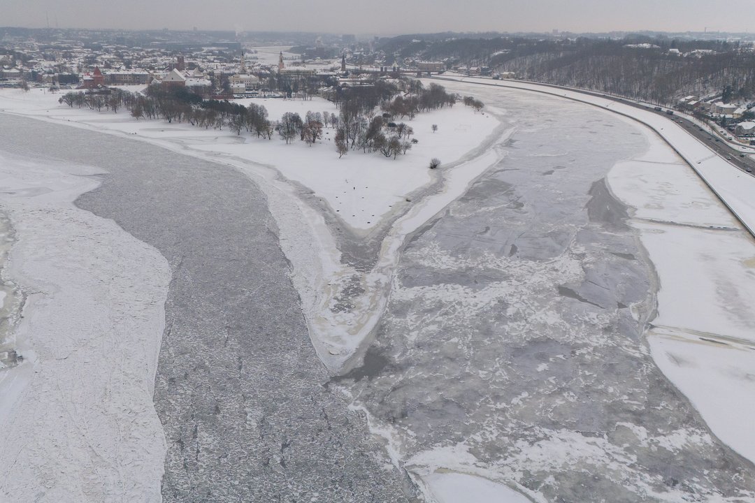 „Reikia ruoštis blogiausiam scenarijui“: Kauno rajone – nerimas dėl gresiančios stichijos