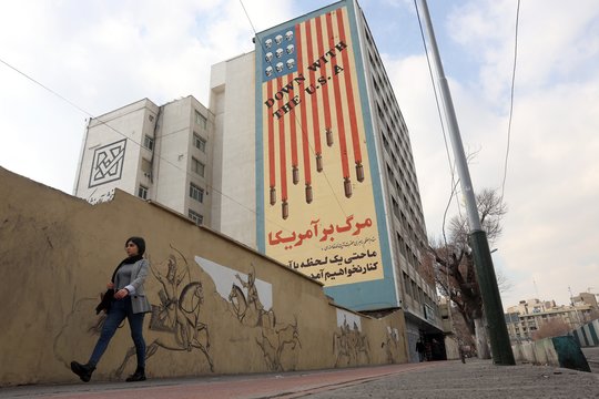 Irano ministras: esame pasirengę tiek deryboms, tiek karui