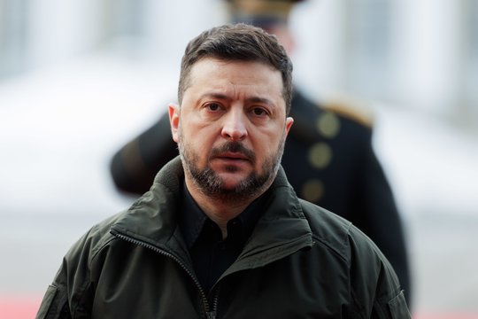 V. Zelenskis įspėja: rusai Ukrainoje surengė tikrą dronų „safari“