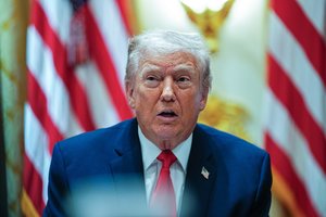 Po naujos J. Epsteino dokumentų bangos – D. Trumpo reakcija