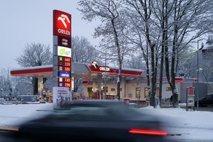 Smogus šalčiams degalinėse neveikia vienas įrenginys: paaiškino, kodėl