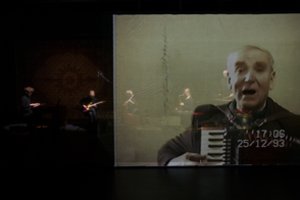 Karolis Kaupinis apie muzikinį koliažą „Dainų šventė“: „Ieškau, kas mes esame“