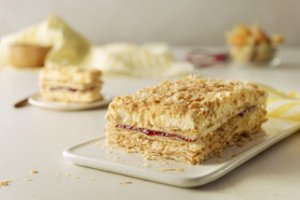 Atliko pirkėjų tyrimą – „Iki“ rankų darbo pyragas „Napoleonas“ yra numeris vienas