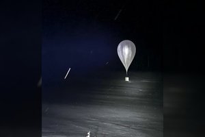 Ukmergės r. prie nusileidusio baliono su kontrabandinėmis cigaretėmis sučiupti 4 vyrai