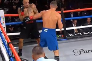 Garsūs Ukrainos boksininkai Las Vegase į ringą žengė su „Z“ raide ant šortų: apkaltinti išdavyste