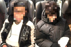 Šiaulių pasieniečiai traukinyje sulaikė dar du „prieglobsčio prašytojus“, neteisėtai pasišalinusius iš Latvijos