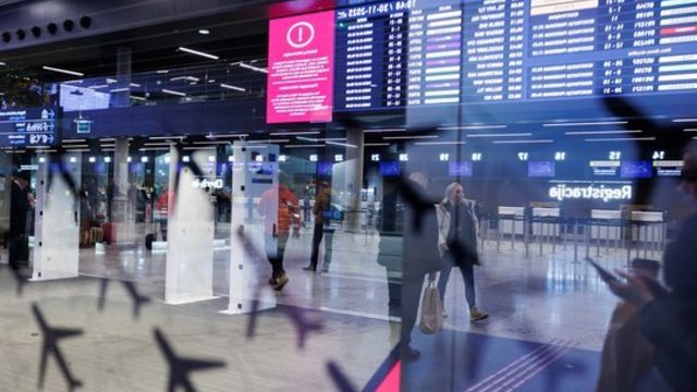 Tokią situaciją dėl skrydžių sustabdymo vadina išskirtine: „Nejuokinga“