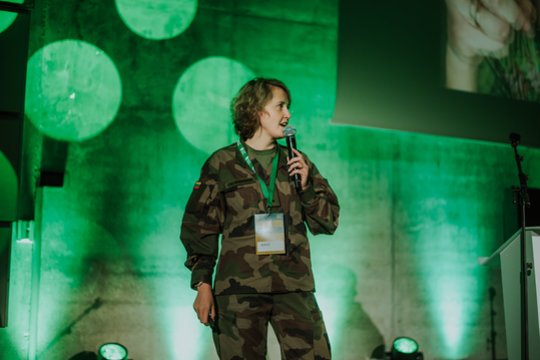 Šaulė A. Zalanskaitė: mokėti naudotis technologijomis dar nereiškia gebėti atpažinti melą