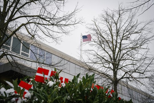 Apklausa: dauguma danų dabar laiko JAV priešininkėmis