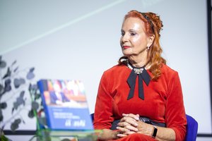 L. Lavastė: Knygų mugės organizatoriai uždraudė pardavinėti knygą apie prezidentą