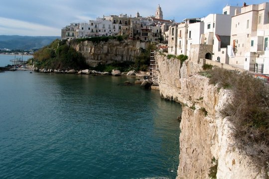 Netoli Apulijos krantų rastos sudužusio senovės romėnų laivo liekanos