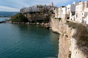 Netoli Apulijos krantų rastos sudužusio senovės romėnų laivo liekanos