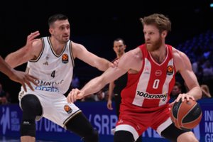 Tik 3 taškus per pratęsimą „Olympiakos“ ekipai leidęs įmesti „Dubai“ smogė