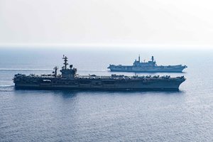 JAV karo laivai atplaukė prie Haičio krantų