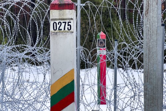 VSAT: migrantai Baltarusijos pasienyje neapgręžiami jau 14 parų