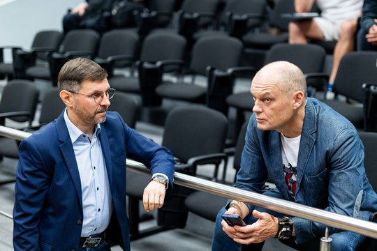 Prokuroras A. Kandrotui už neapykantą prieš T. V. Raskevičių siūlo 1 metų laisvės atėmimą