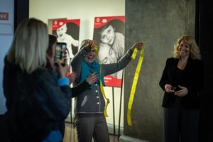 Kauno geležinkelio stotyje atvertos Auksinio kaspino perono durys