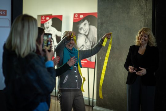 Kauno geležinkelio stotyje atvertos Auksinio kaspino perono durys