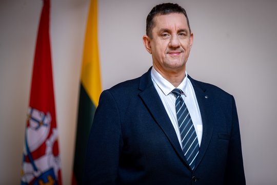 „Nemuno aušros“ ministeriją krečia intrigos: po skandalingo pareiškimo – žinia apie atleistą viceministrą