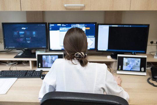 Į Lietuvą ateina vaistas, kuris naikina vėžio ląsteles – medikai trykšta džiaugsmu: „Skamba kaip fantastika“