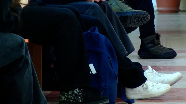 Prienų „Žiburio“ gimnazijoje kalbama apie tvyrančią įtampą: ir tie, kurie nedalyvavo jaučia nerimą