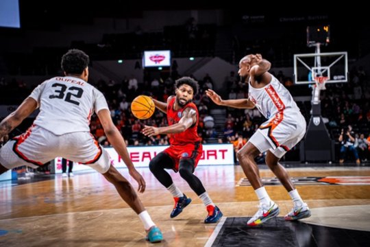 Po pertraukos 16 tritaškių nepataikęs „Rytas“ Čempionų lygoje tapo „Sarthe Basket“ auka