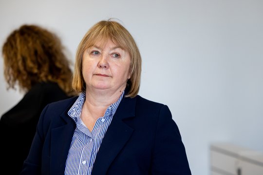 Ignalinos rajono tarybos narės „čekiukų“ byla: darbuotojai liudijo vežę kurą