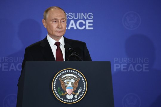 Derybų dėl Ukrainos fone – ir kitas klausimas: Rusija ir JAV artėja susitarimo link