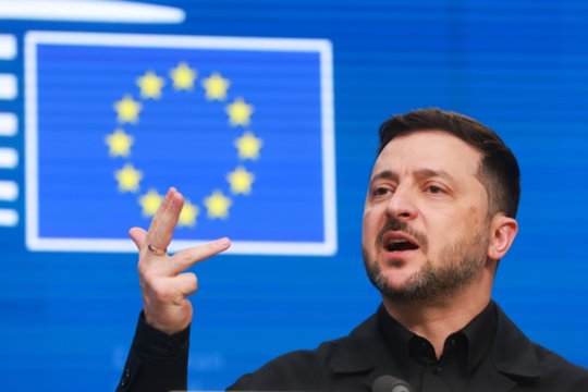 Karas Ukrainoje. Iš D. Trumpo – netikėtas pareiškimas: teigia, jog užkirto kelią branduoliniam karui tarp Rusijos ir Ukrainos